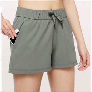 Lululemon Green On The Fly Shorts Size 4